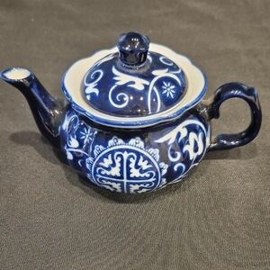 Bombay Company Cobalt Blue and White Ceramic Teapot